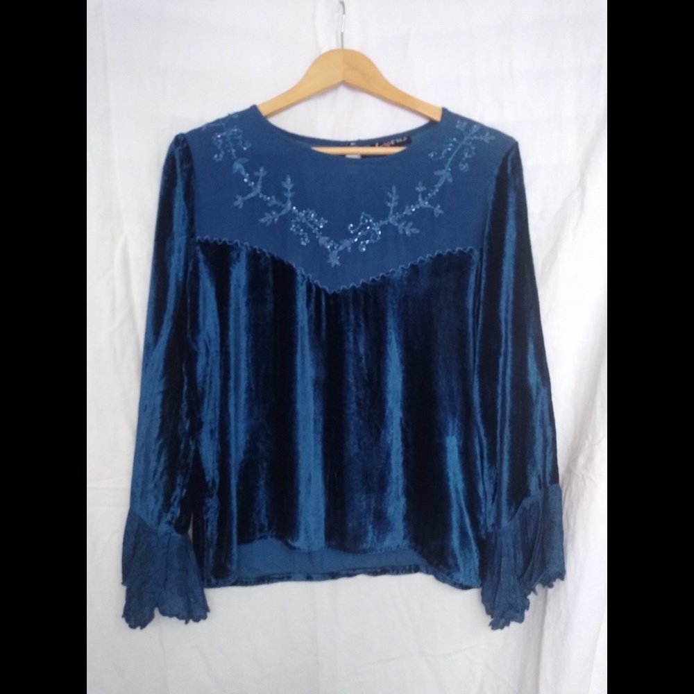 Lotus Velvet shirt